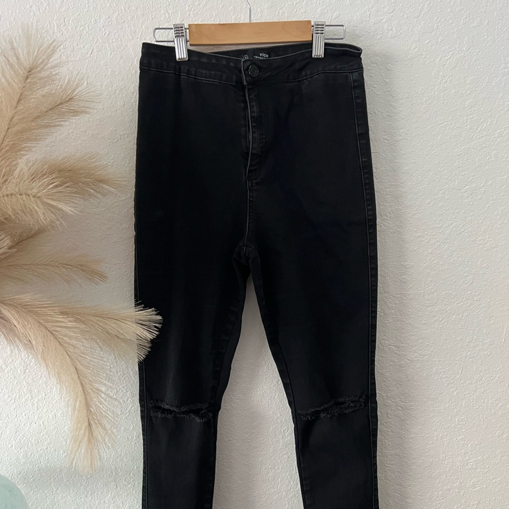 Missguided  | High Waisted Black Pants